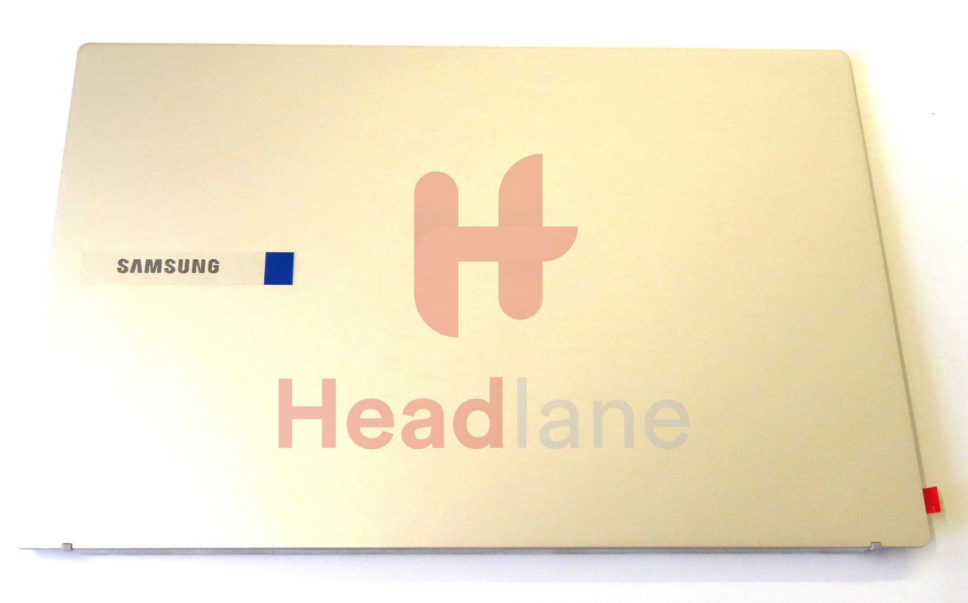 Samsung NP755XDA Galaxy Book 4G LTE 15.6" LCD Display / Screen - Silver - view 2