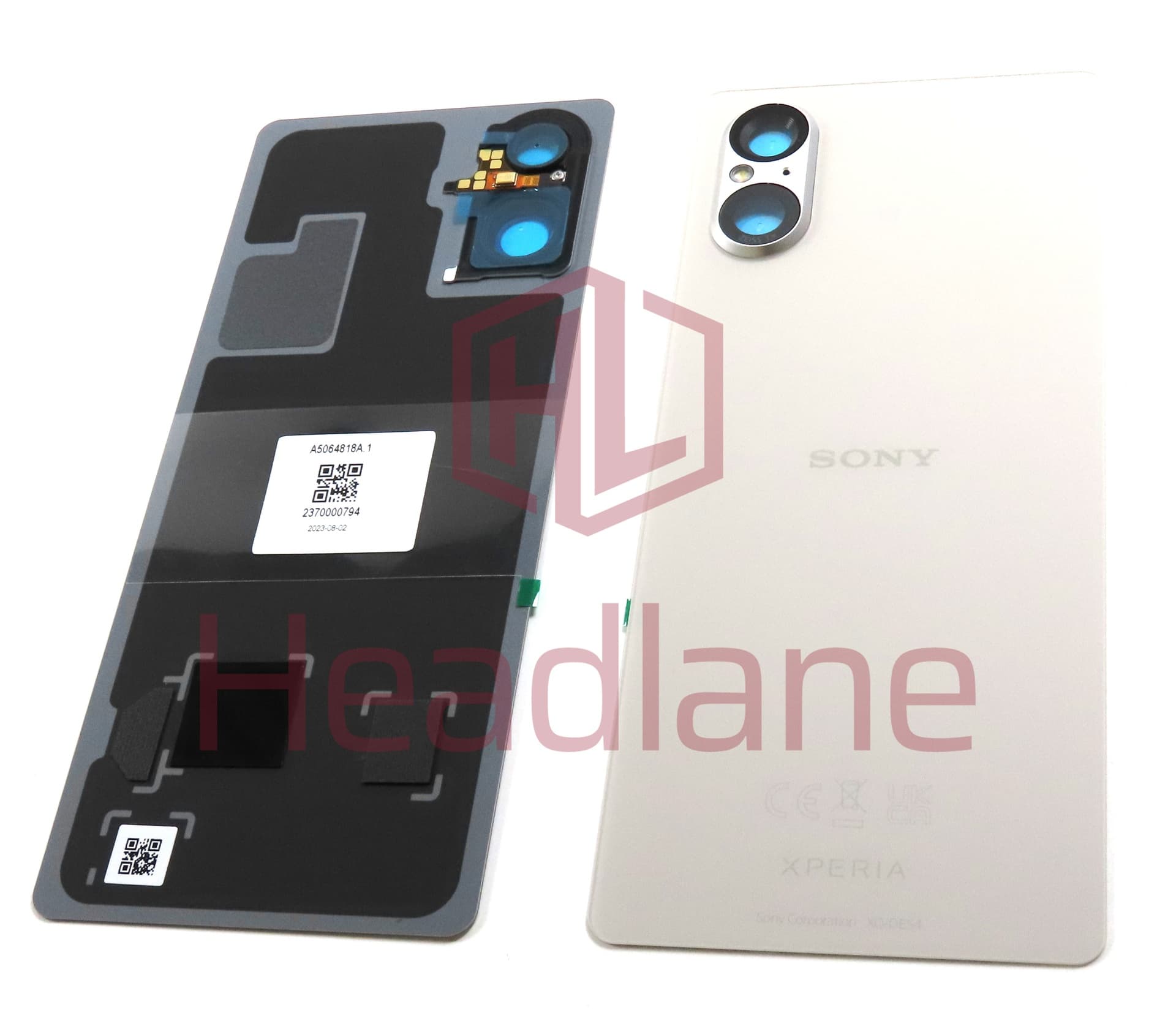 Sony XQ-DE54 Xperia 5 V Back / Battery Cover - Silver - view 3