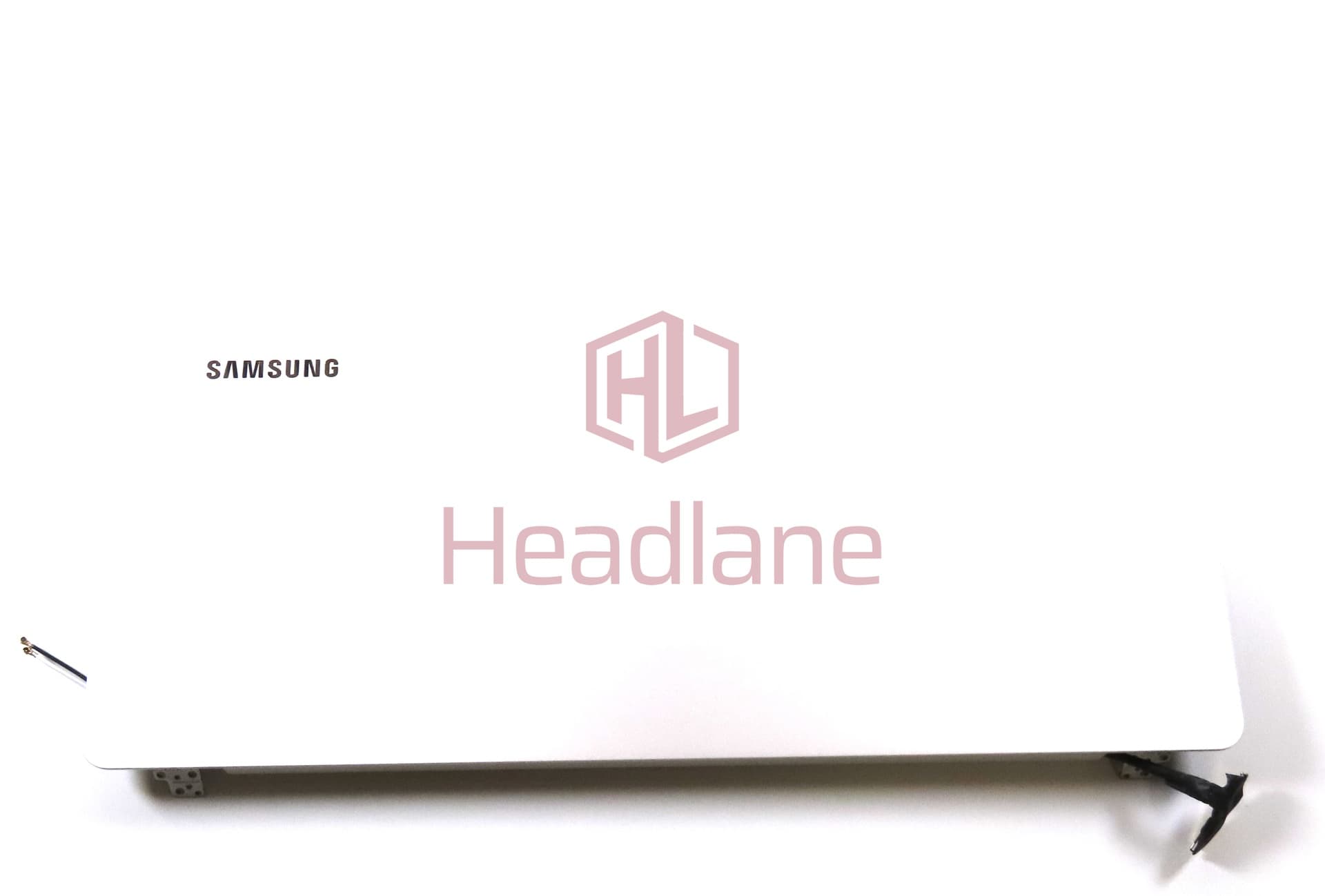 Samsung NP940XFG Galaxy Book3 Pro 14" LCD Display / Screen + Touch + Lid + Hinge - Beige - view 2