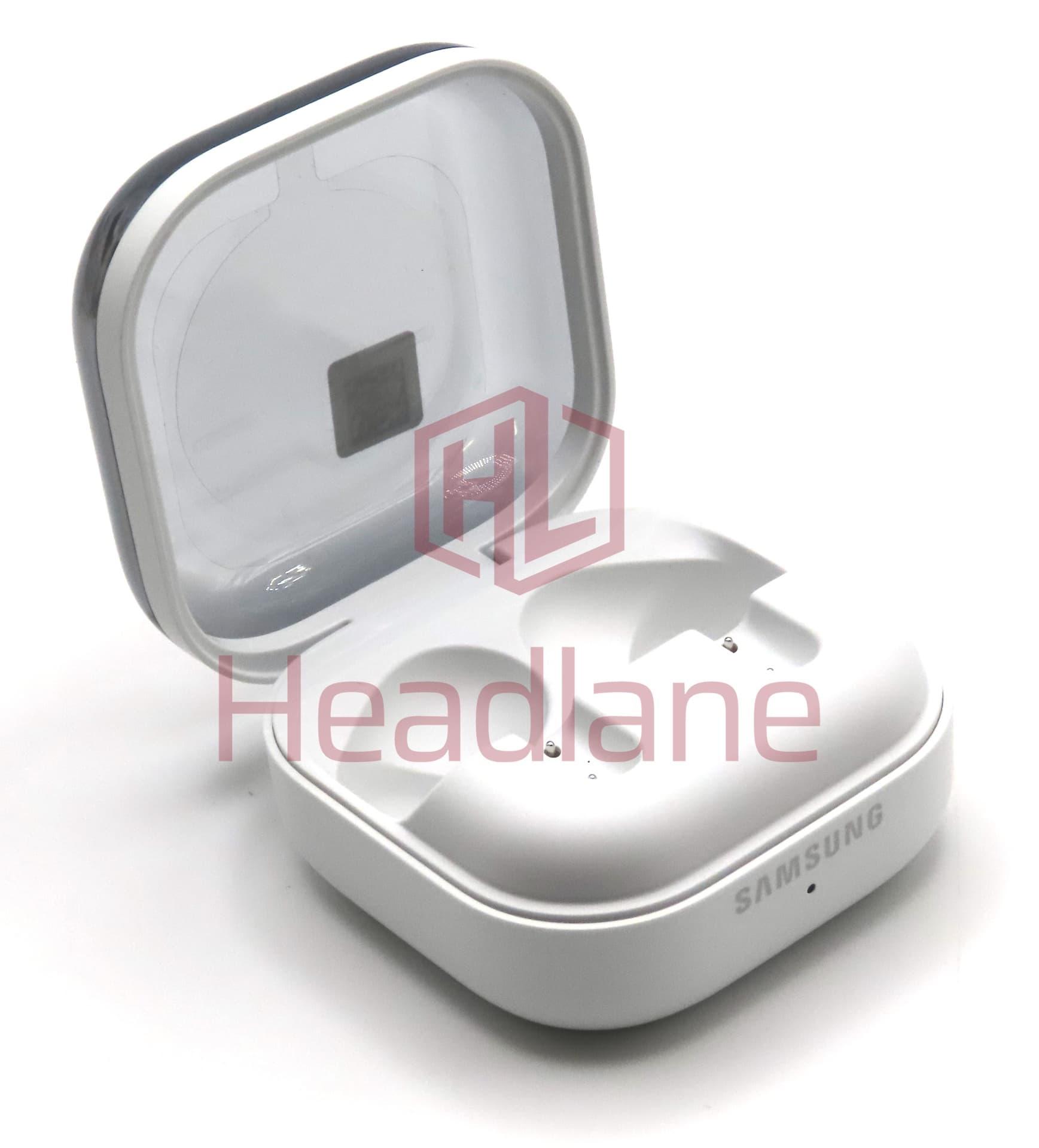Samsung SM-R640 Galaxy Buds4 Pro Charging Case / Cradle - White - view 2