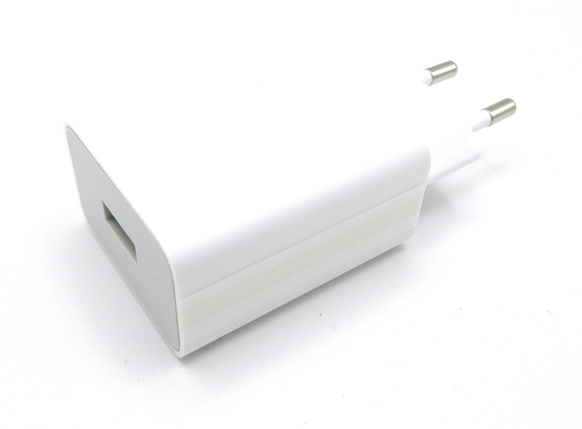 Xiaomi MDY-18-EG 15W USB-A Charger Head 15W (White) (EU - 2 Pin) - view 2