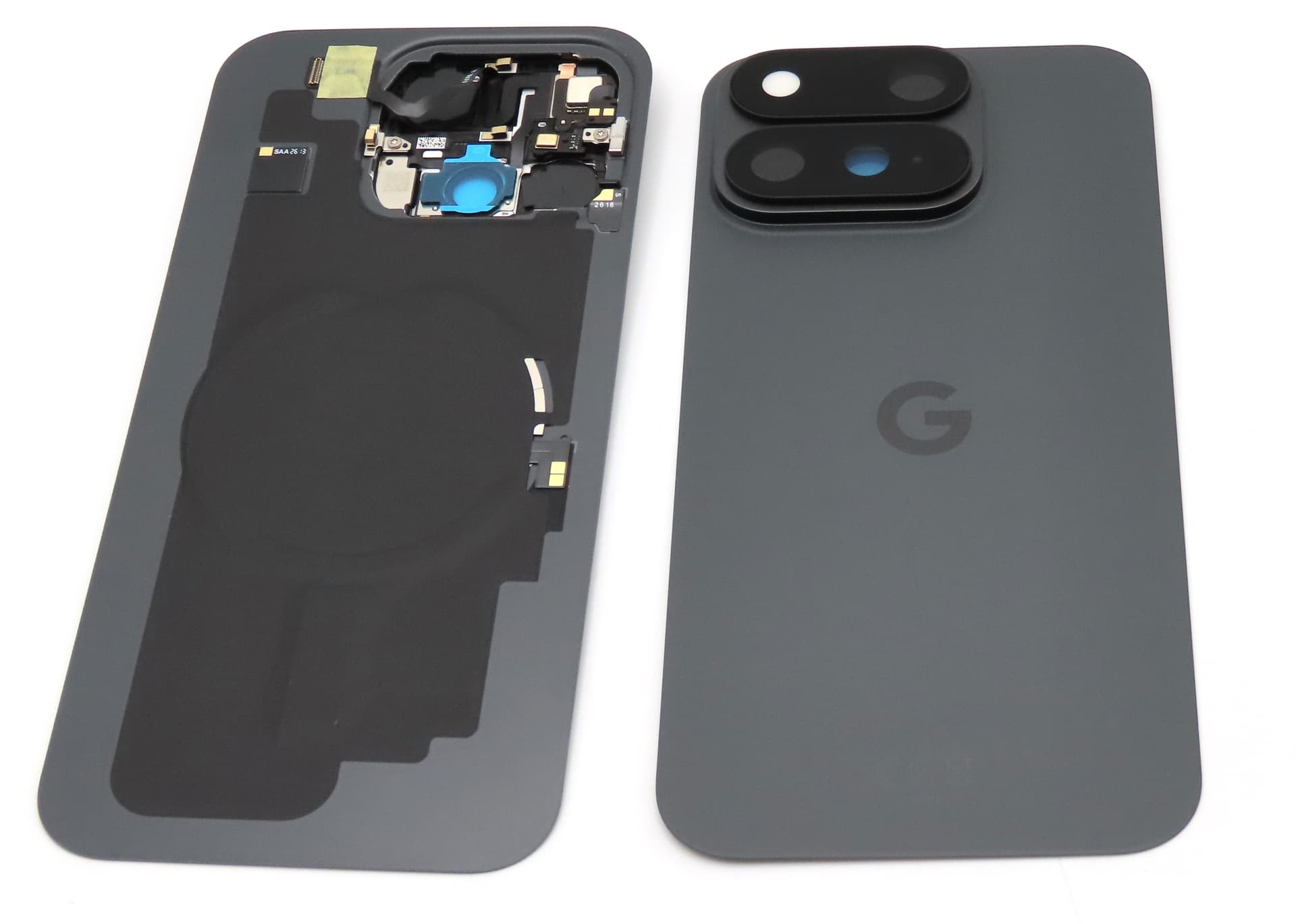 Google Pixel 11 Pro Fold Back / Battery Cover - Obsidian - view 2