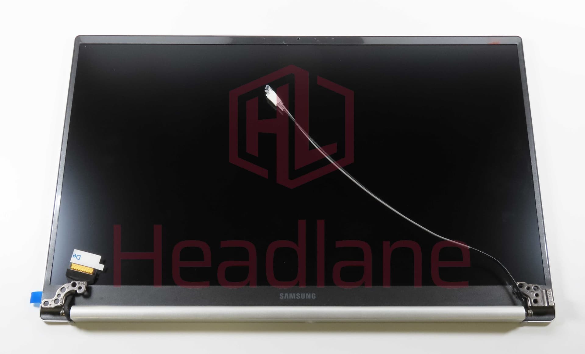 Samsung NP750XFG Galaxy Book3 15.6" LCD Display / Screen - Silver - BA83-05015A - Samsung Replacement Part