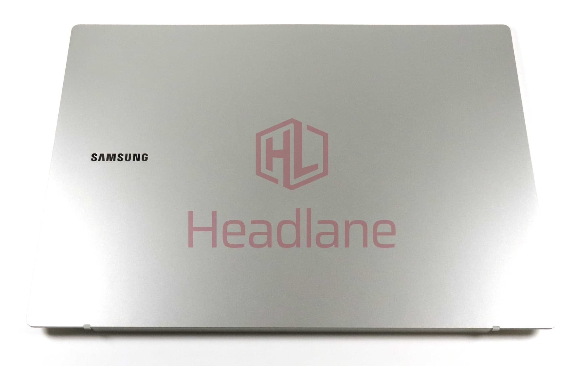 Samsung NP345XLA Galaxy Book Go LTE Display Back Cover - Silver - BA98-02890A - Samsung Replacement Part